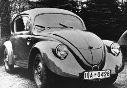 5 carros clássicos que pararam de ser produzidos