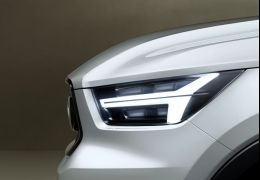 Conceitos do S40 e XC40 são revelados pela Volvo