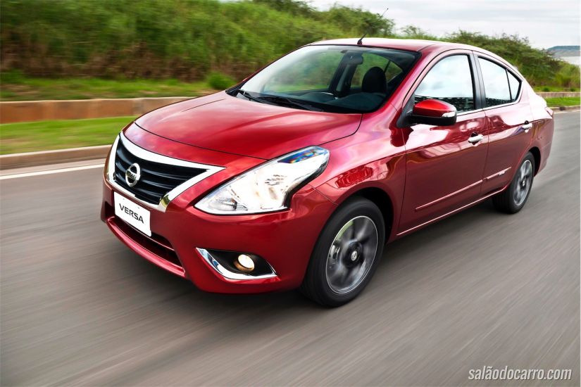 Nissan March e Versa com câmbio CVT