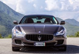 Maserati Quattroporte ganha renovação