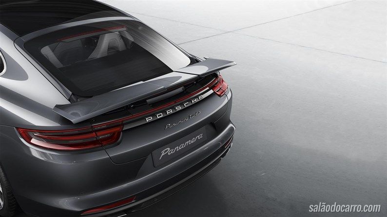 Porsche revela conceito com ares futuristas