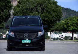 Impressões do Mercedes-Benz Vito Tourer Luxo