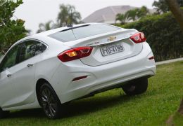Teste do novo Chevrolet Cruze Sedan LTZ