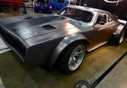 Vin Diesel terá carro com motor de avião a jato em Velozes e Furiosos 8