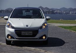 Teste do Peugeot 208 Allure 1.2