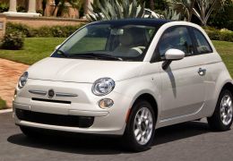 Fiat Freemont e 500 deixam de ser importados ao Brasil
