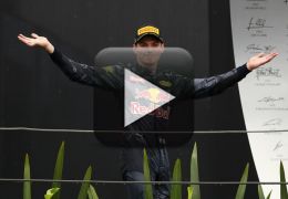 Fórmula 1 faz vídeo com resumo da temporada em 8-bits