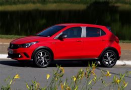 Teste do Fiat Argo 1.8 HGT Automático