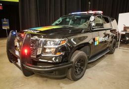 Microsoft apresenta carro futurista para polícia
