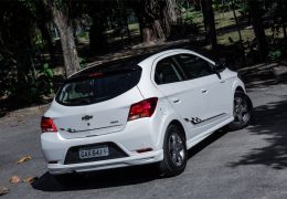 Teste do Chevrolet Onix Effect 2018