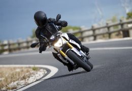 BMW confirma data de lançamento do modelo G 310 R no Brasil