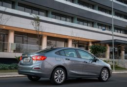Cruze vai ganhar novos itens de série na linha 2018