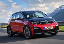 BMW apresenta facelift do i3