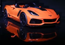 Corvette apresenta versão conversível do ZR1