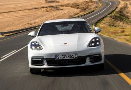 Porsche Panamera 4 E-Hybrid começa a ser vendido no Brasil