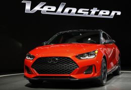 Nova geração do Veloster terá família de motores inédita