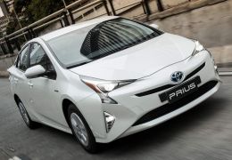 Ministro afirma que carros elétricos e híbridos vão pagar IPI de modelos populares
