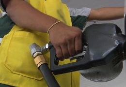 Pesquisa da UFCG afirma que horário que o veículo é abastecido influencia perda de combustível