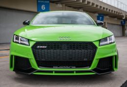 Teste do novo Audi TT RS