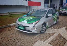 Toyota começa testes com 1º carro híbrido elétrico flex do mundo