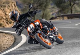 Nova KTM 390 Duke é lançada no Brasil por R$ 23.990