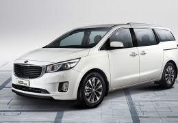 Kia convoca recall do Grand Carnival no Brasil