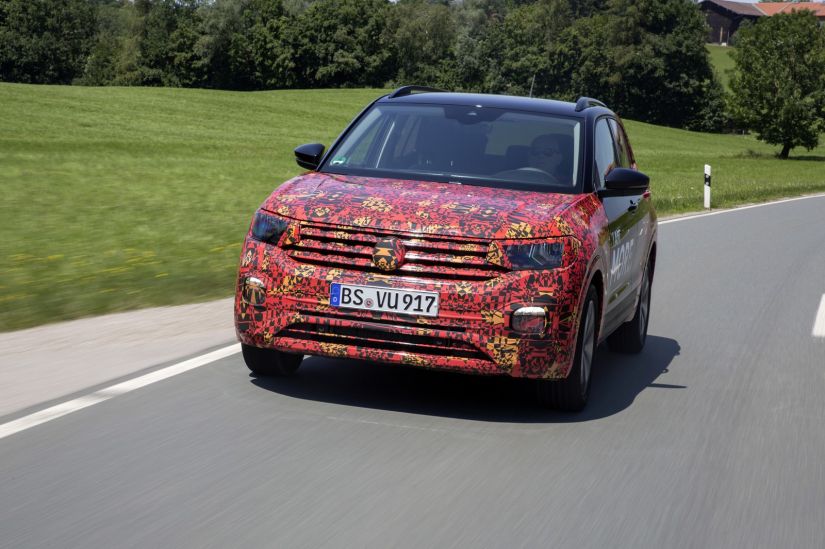 T-Cross aparece com pouca camuflagem na Europa