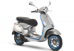 Vespa elétrica começará a ser produzida neste mês