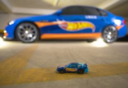 Hot Wheels e Uber levam “carro de brinquedo em tamanho real” para cidades
