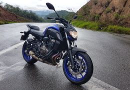 Yamaha apresenta modelo renovado da moto MT-07