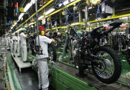 Produção de motos cresce e pode fechar o ano com 1 milhão de unidades