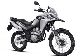Honda anuncia XRE 300 renovada a partir de R$ 18.200 no Brasil