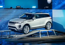 Land Rover divulga novo visual do Evoque