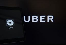 Uber teria ignorado alertas de segurança antes de acidente fatal com carro autônomo