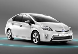 Prius é convocado para recall no Brasil