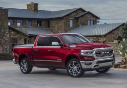 Nova RAM 1500 começará a ser vendida no Brasil no segundo semestre