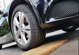 Procon notifica Ford por segurança de pneus