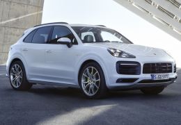 Porsche Cayenne ganha versão híbrida plug-in no Brasil