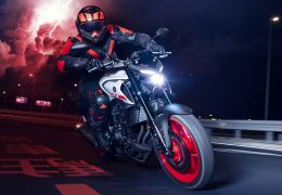 Yamaha MT-03 é relançada com novo visual