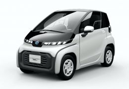 Toyota apresenta minicarro elétrico menor que uma moto