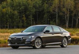 Honda confirma Accord híbrido para o Brasil
