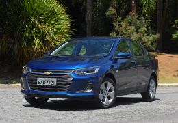 Chevrolet suspende entregas do Onix Plus por risco de incêndio