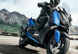 Yamaha apresenta scooter futurista para mercado brasileiro