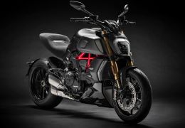 Ducati lança Diavel 1260S no Brasil