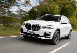 BMW lança novo X5 xDrive45e M Sport no Brasil