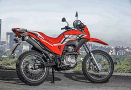 Honda lança Bros 160 Special Edition por R$ 13.160 no Brasil