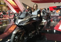 Honda Gold Wing terá Android Auto a partir da atualização de julho