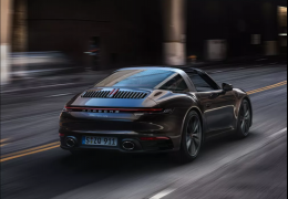 911 Targa ganha nova geração de até 450 cv