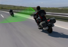 BMW anuncia novos sistemas adaptativos de velocidade para motos