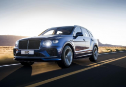 Bentley revela SUV mais rápido do mundo que passa dos 300 km/h